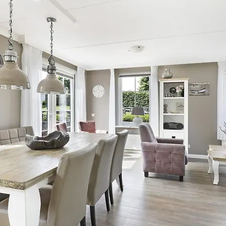 Notariswoning, Geen Tv, 8 Pers. * נונספייט